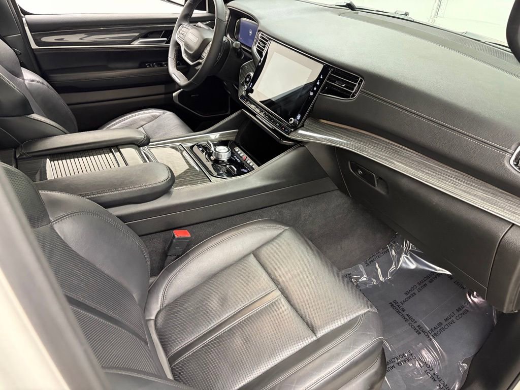 Used 2022 Jeep Wagoneer Series III image 46