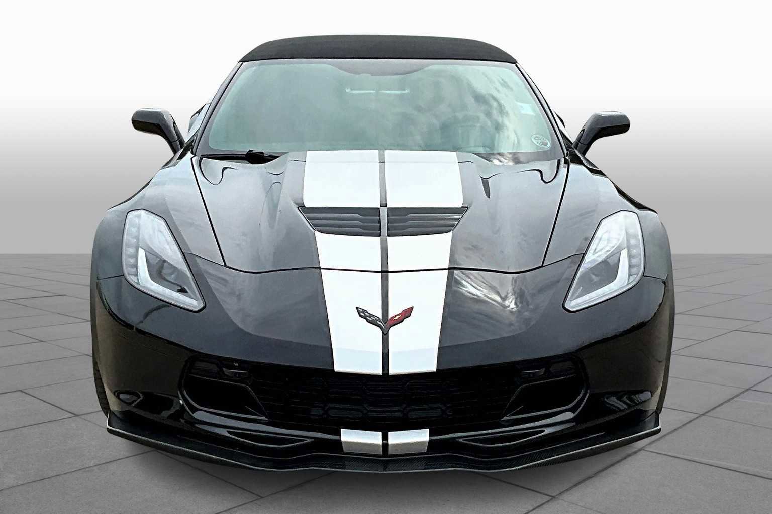Used 2019 Chevrolet Corvette Z06 image 3