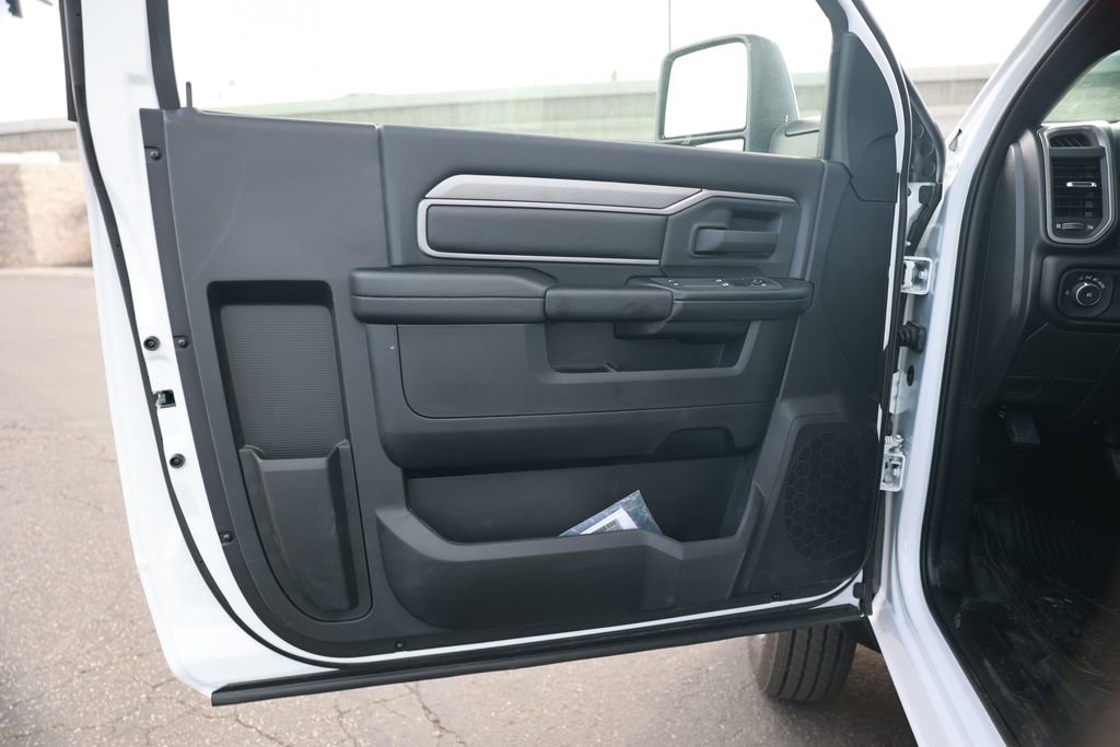 New 2026 RAM 5500 Tradesman w/ Chrome Appearance Group image 11