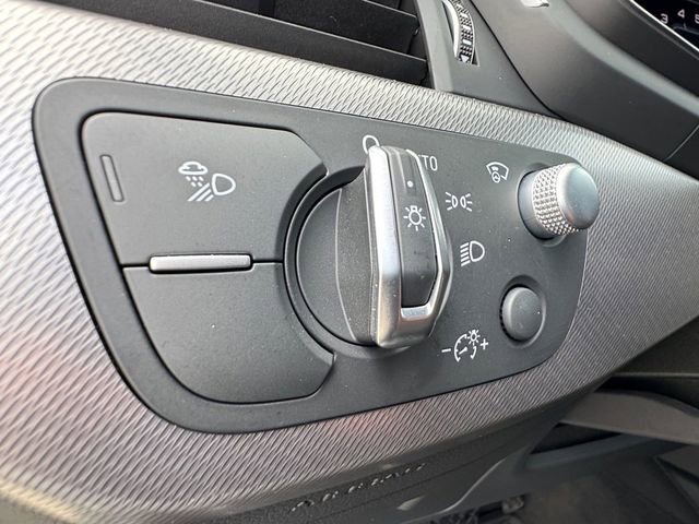 Used 2023 Audi A4 2.0T Prestige w/ Prestige Package image 6