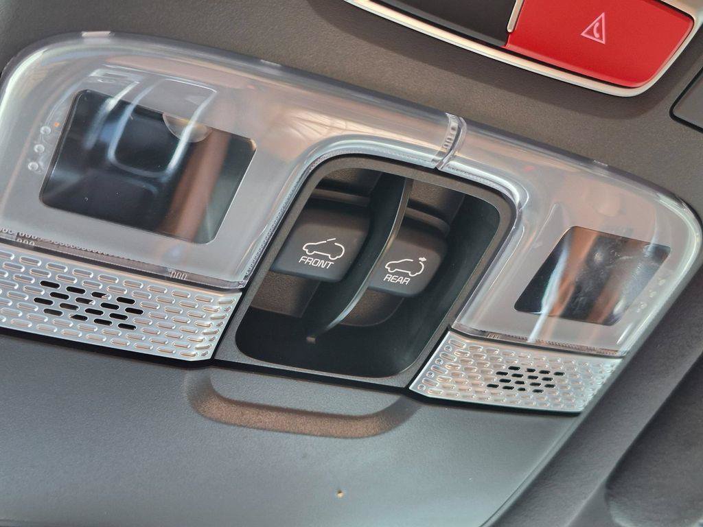 Certified 2024 Kia Telluride SX Prestige X-Line AWD/4WD image 24