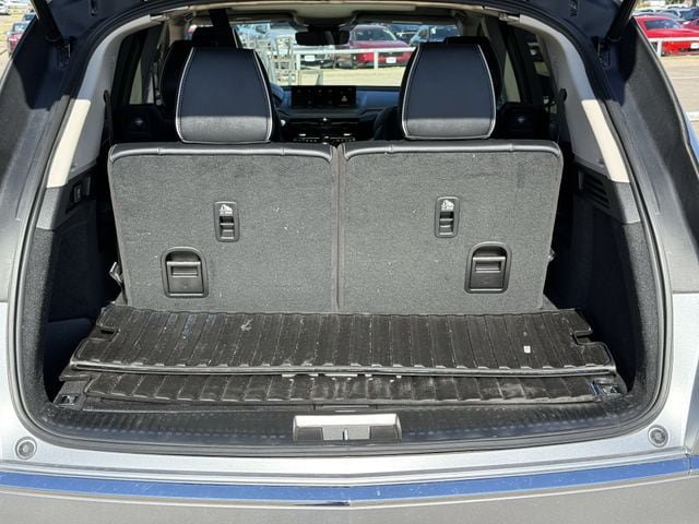 Used 2023 Acura MDX w/ Advance Package AWD/4WD image 32