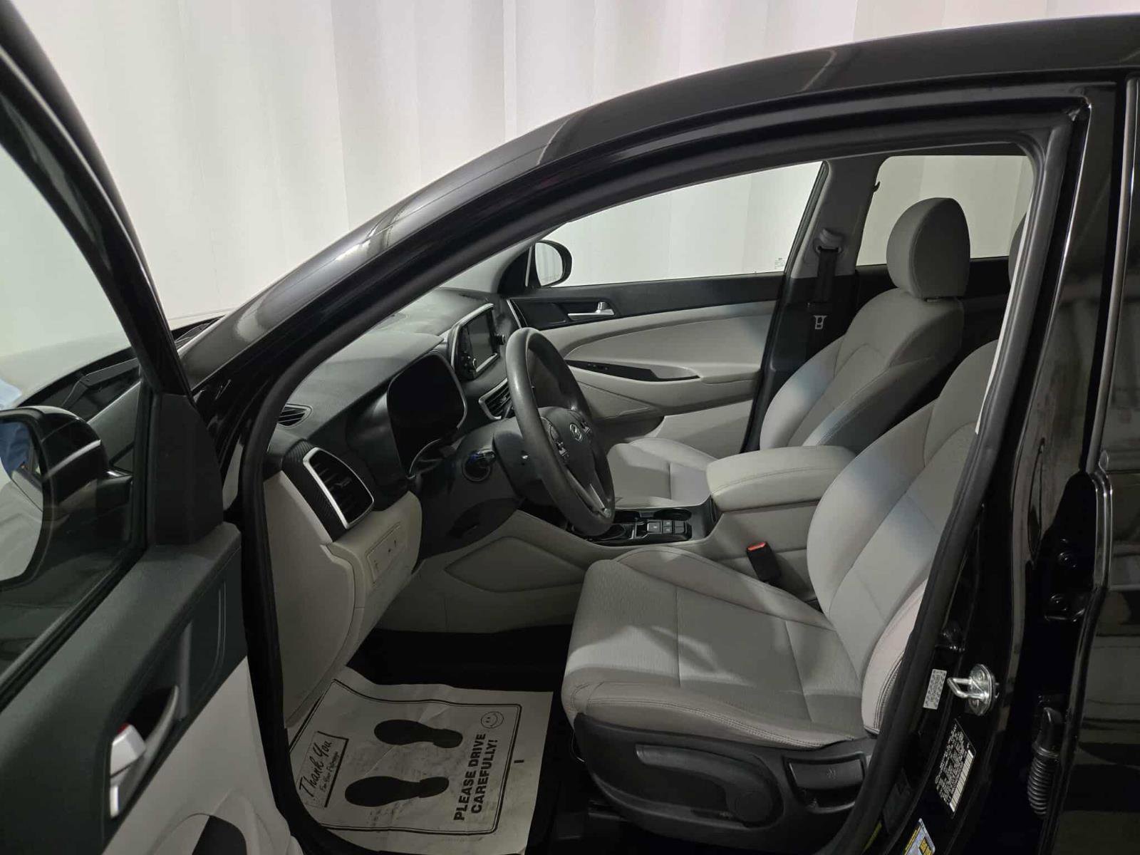 Used 2021 Hyundai Tucson SE image 11