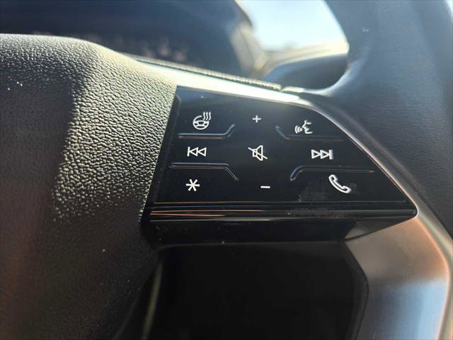 Used 2024 Audi Q4 e-tron Prestige image 34