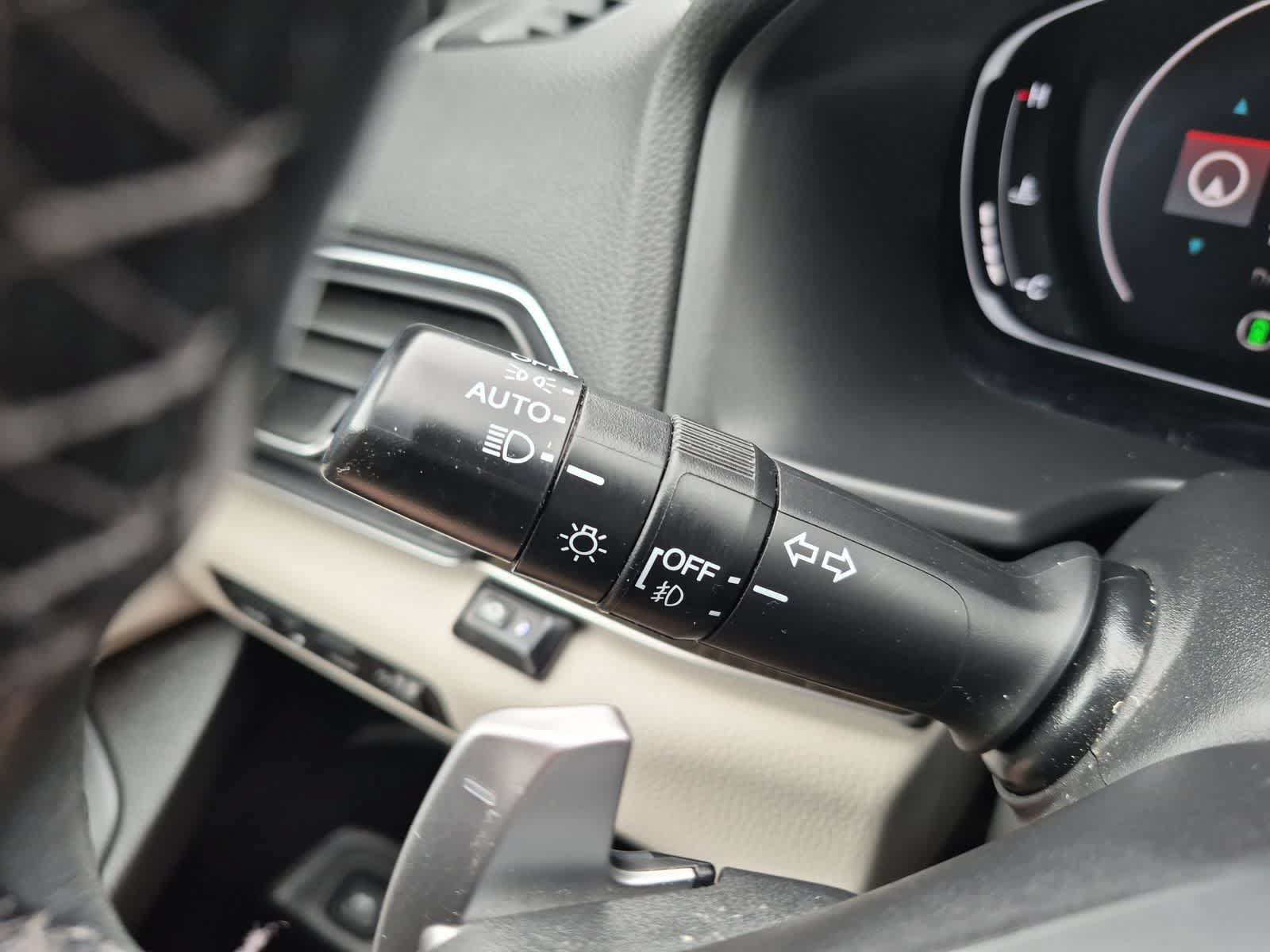 Used 2018 Honda Accord Touring image 28