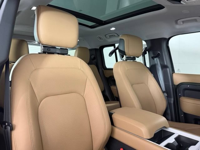 New 2026 Land Rover Defender 130 S AWD/4WD image 32