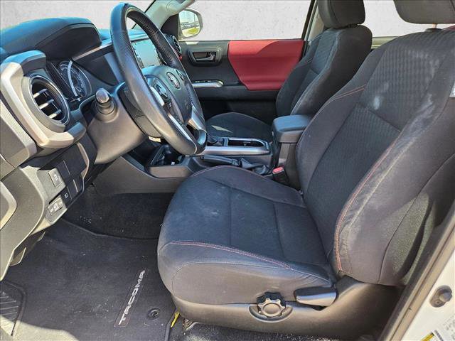 Used 2022 Toyota Tacoma SR5 image 14