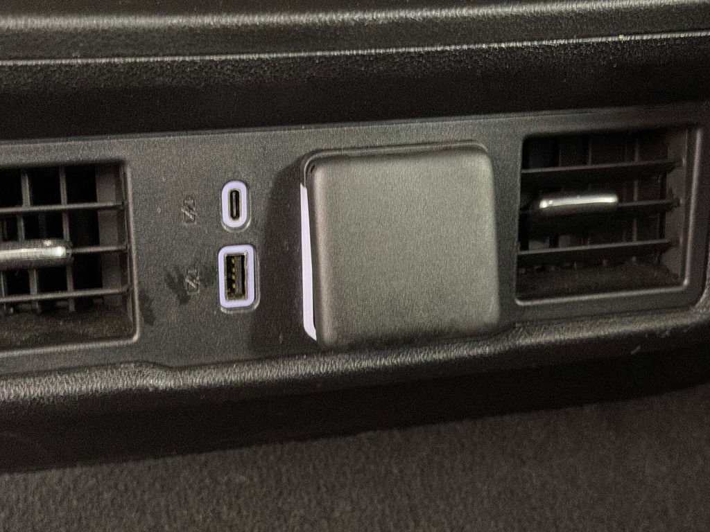 Used 2025 GMC Sierra 1500 SLT image 20