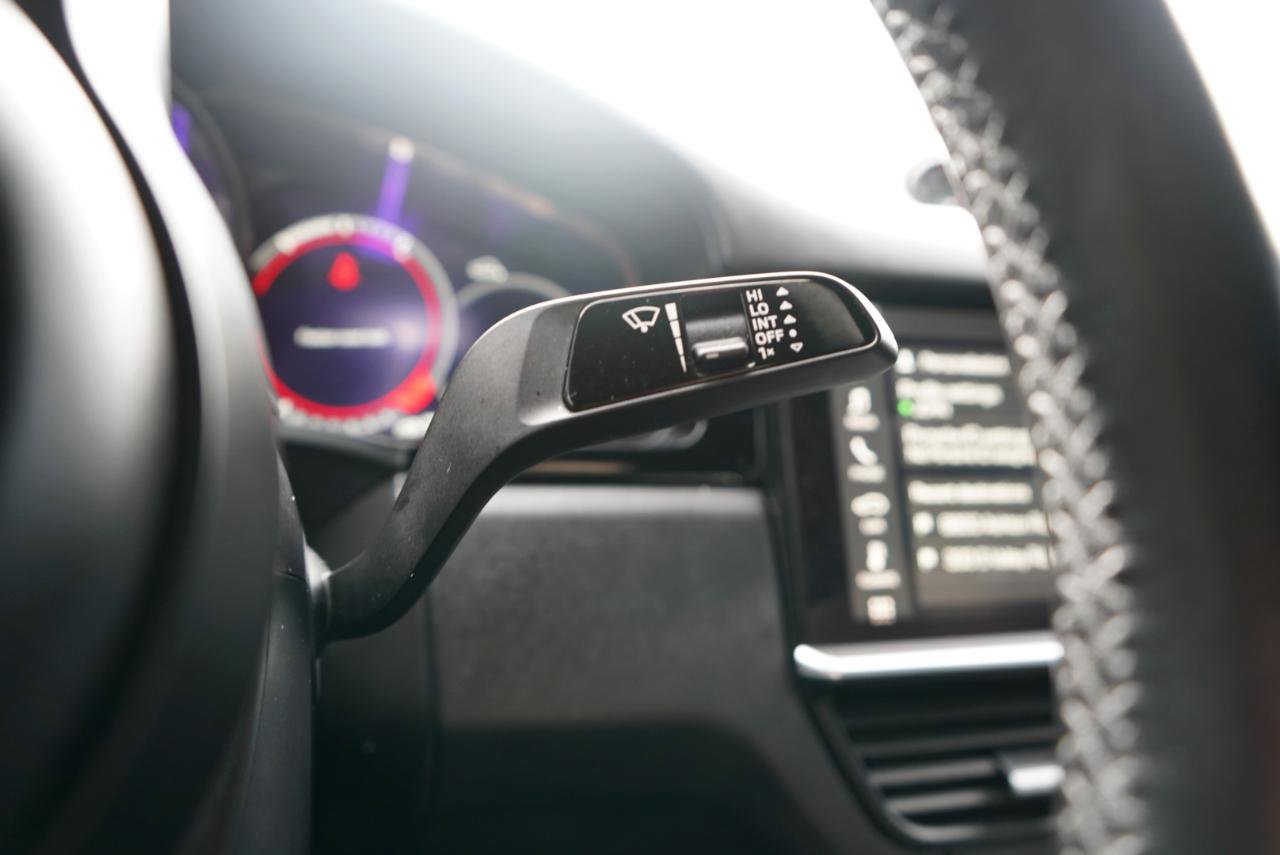 Used 2021 Porsche Cayenne Turbo image 38