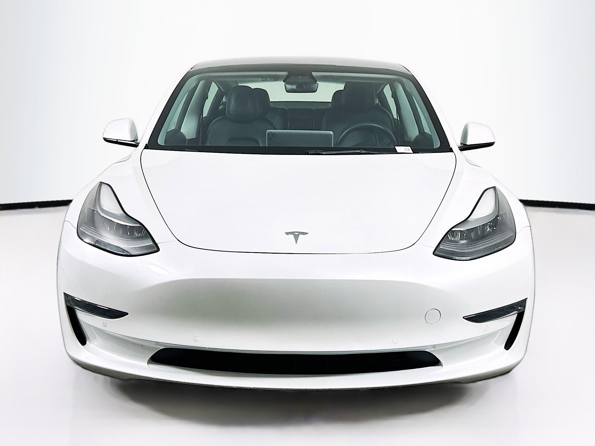 Used 2021 Tesla Model 3 Standard Range Plus RWD image 2