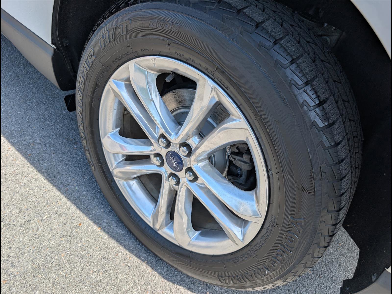 Used 2017 Ford Edge SEL w/ Equipment Group 201A image 21