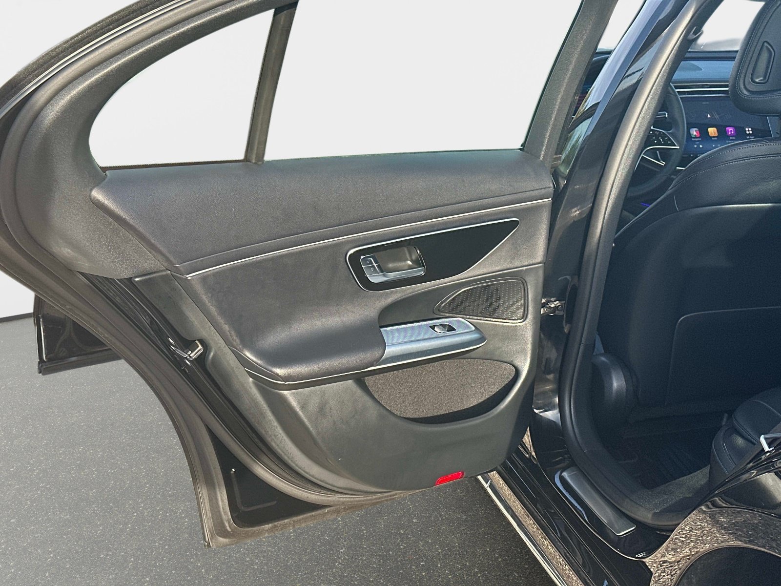 Certified 2025 Mercedes-Benz E 350 Sedan image 12