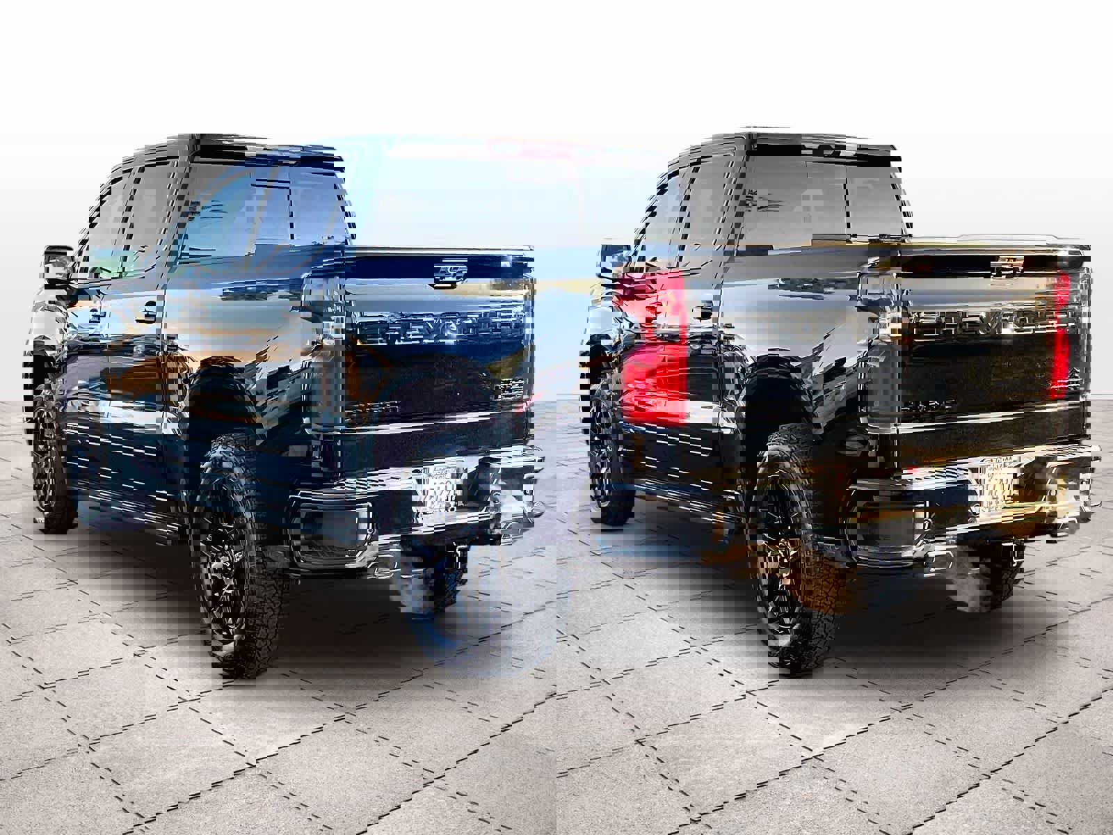 Used 2024 Chevrolet Silverado 1500 High Country w/ Midnight Edition image 14