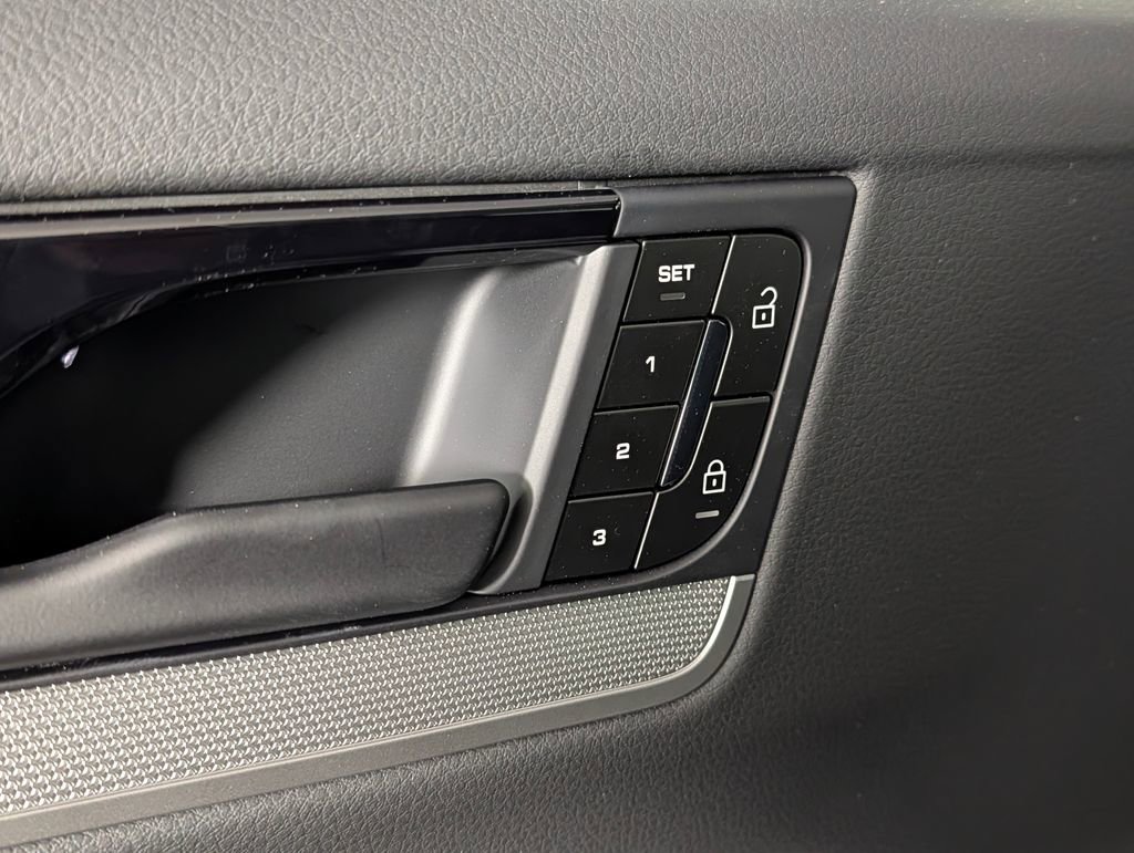 New 2026 Porsche Cayenne AWD/4WD image 26