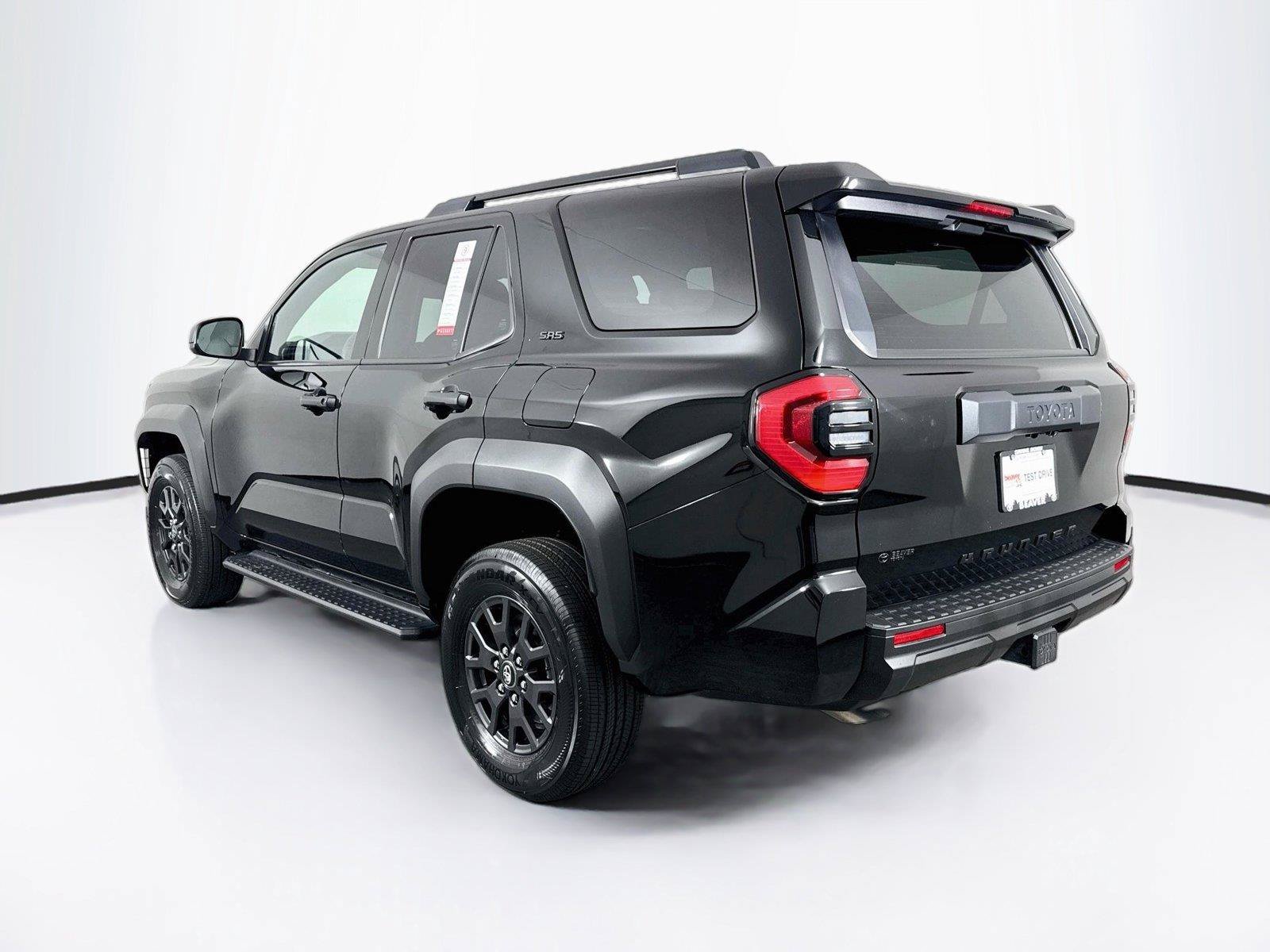 Certified 2025 Toyota 4Runner SR5 AWD/4WD image 12