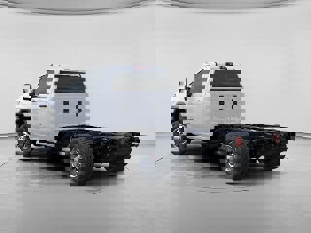 New 2026 GMC Sierra 3500 Pro image 3