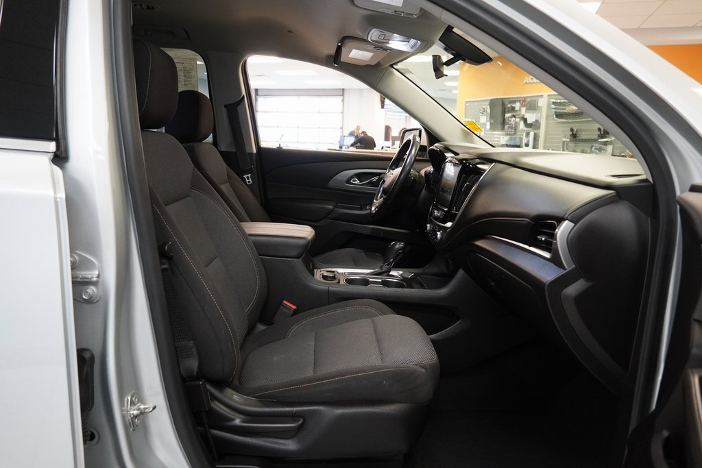 Used 2019 Chevrolet Traverse LT image 27