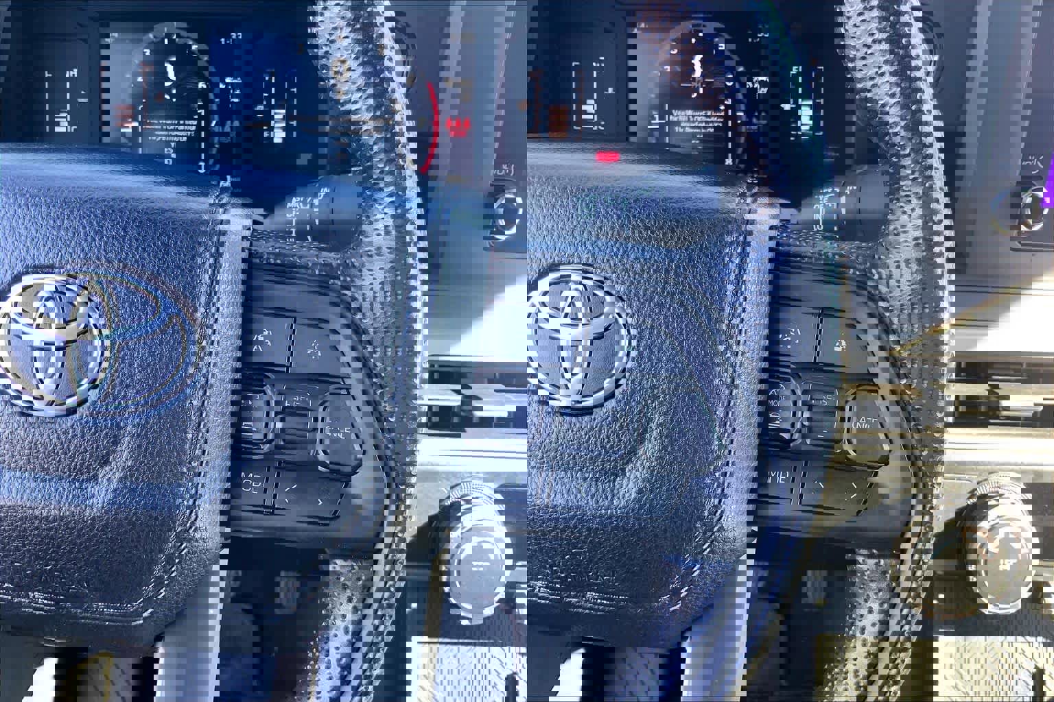 Used 2024 Toyota Tacoma SR5 image 23