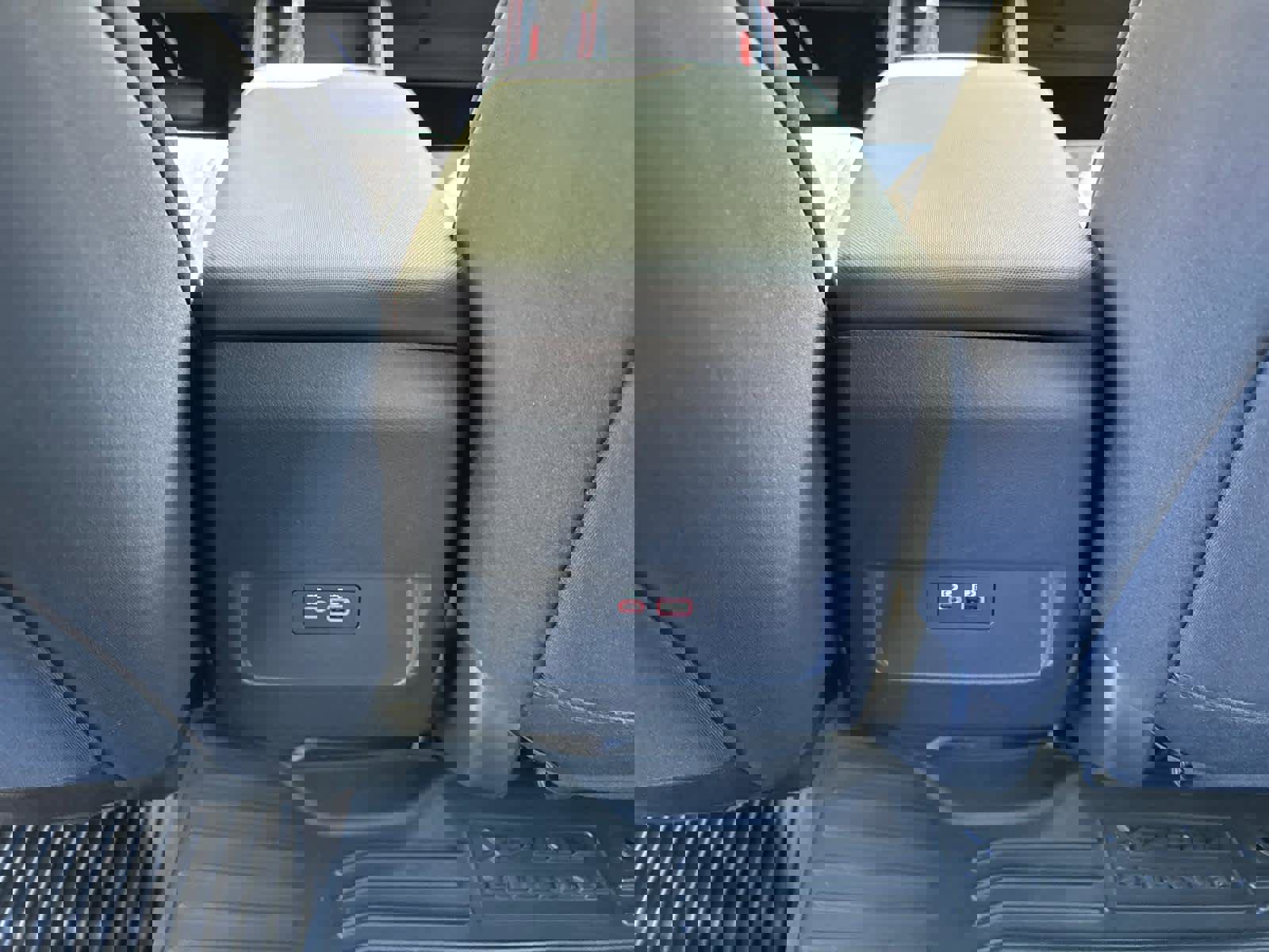 Used 2022 Nissan Frontier PRO-4X w/ Technology Package image 32