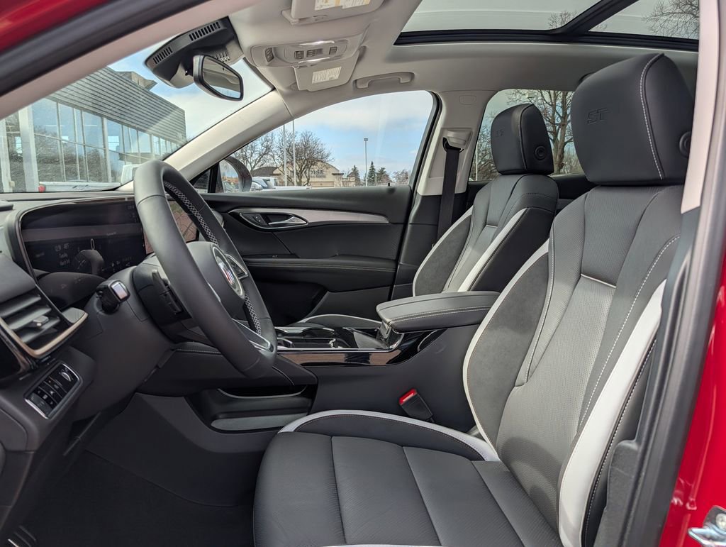 New 2025 Buick Envision Sport Touring image 5