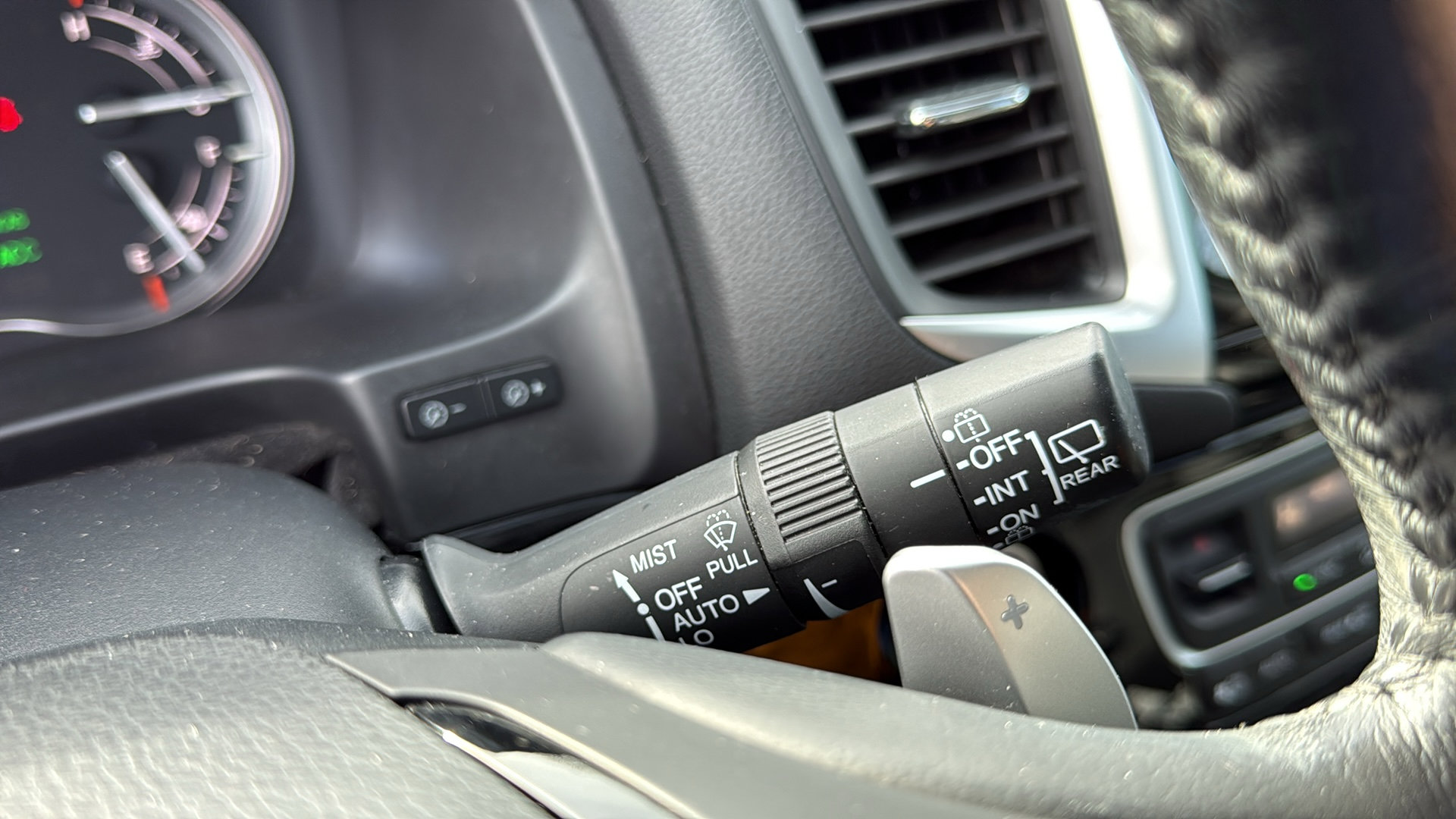 Used 2017 Honda Pilot Elite image 18