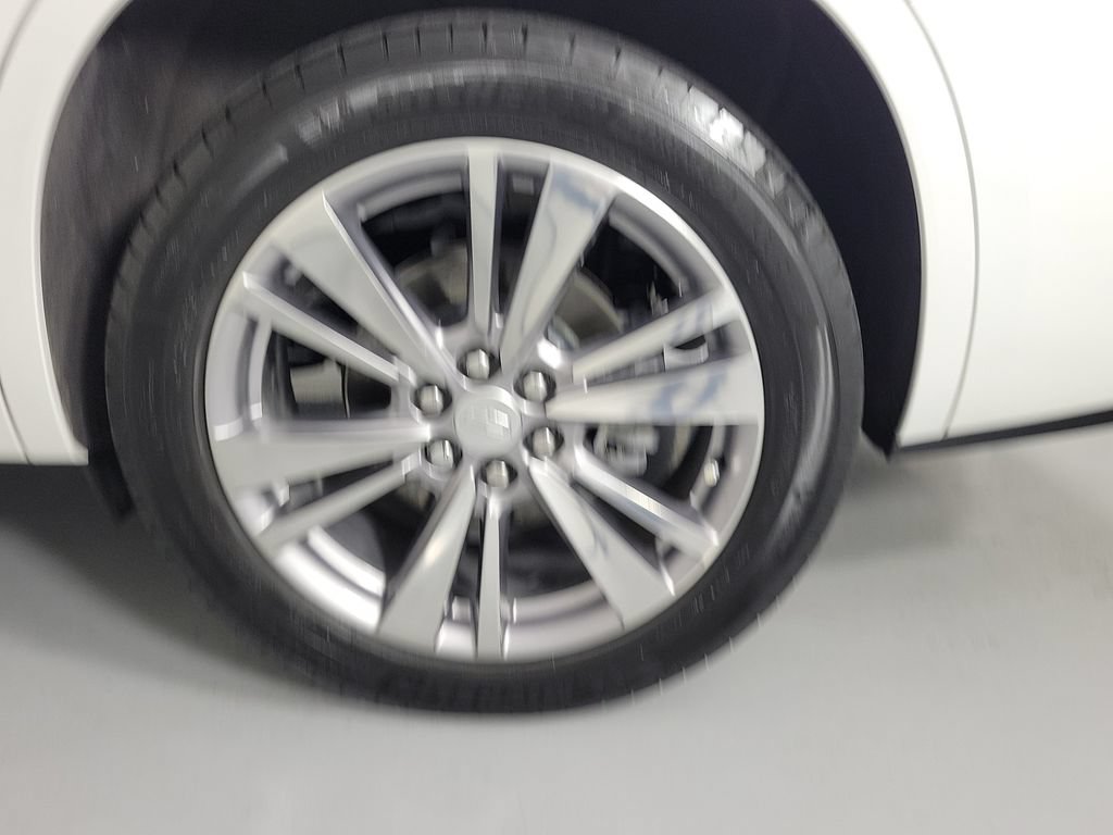 Certified 2023 Cadillac XT6 Premium Luxury FWD image 10