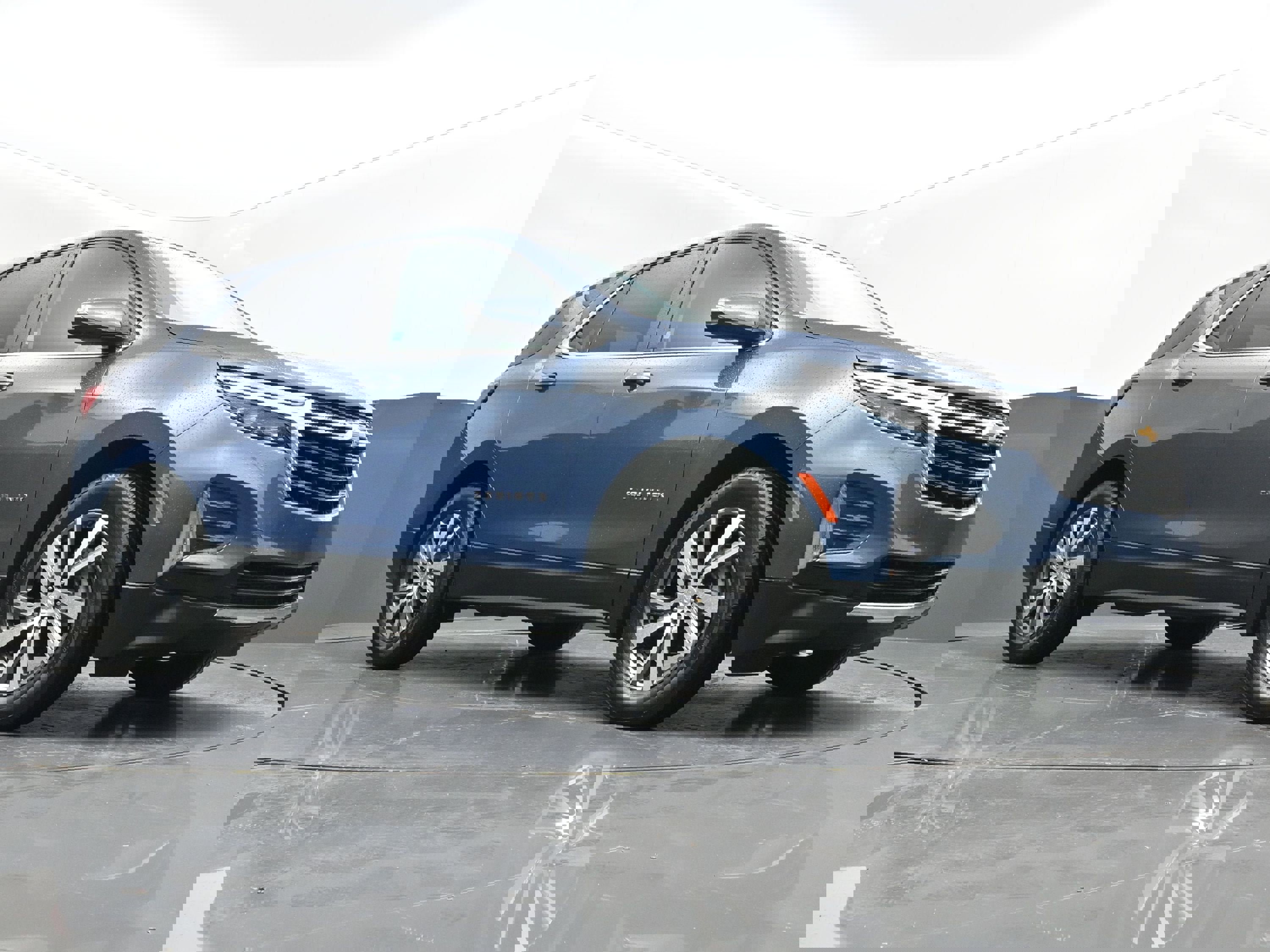 Used 2024 Chevrolet Equinox LT image 34