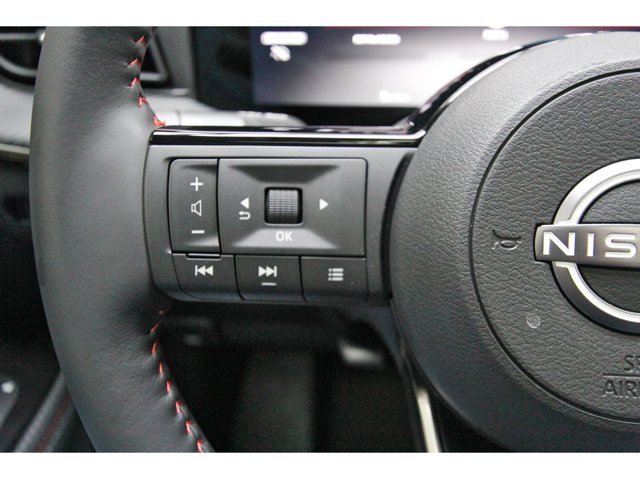 New 2027 Nissan Kicks SR w/ SR Premium Package FWD image 16