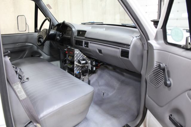 Used 1995 Ford F350 image 16