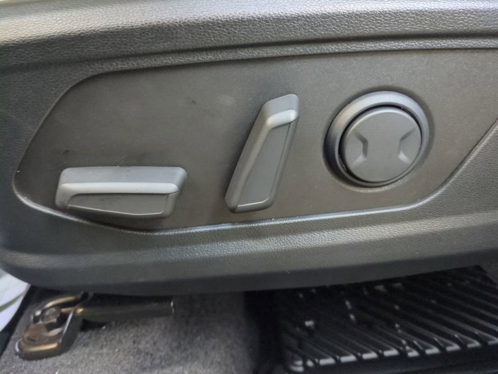 New 2026 Hyundai Tucson Limited image 23