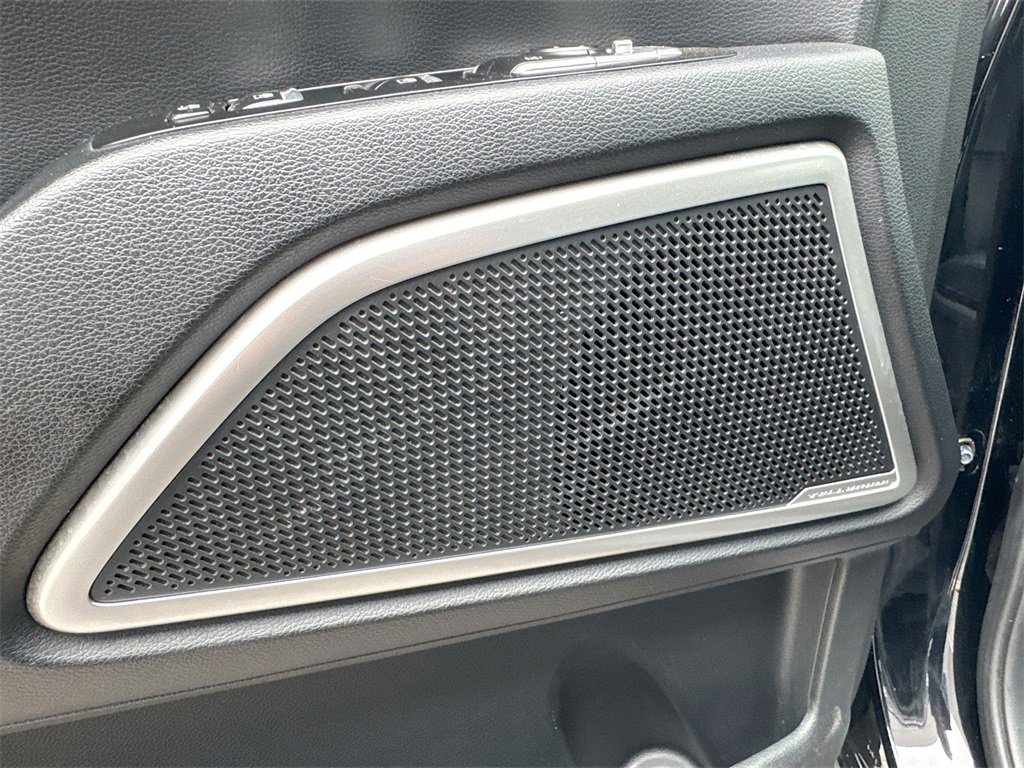 Used 2023 Kia Telluride EX w/ EX Captain's Chair Package image 19