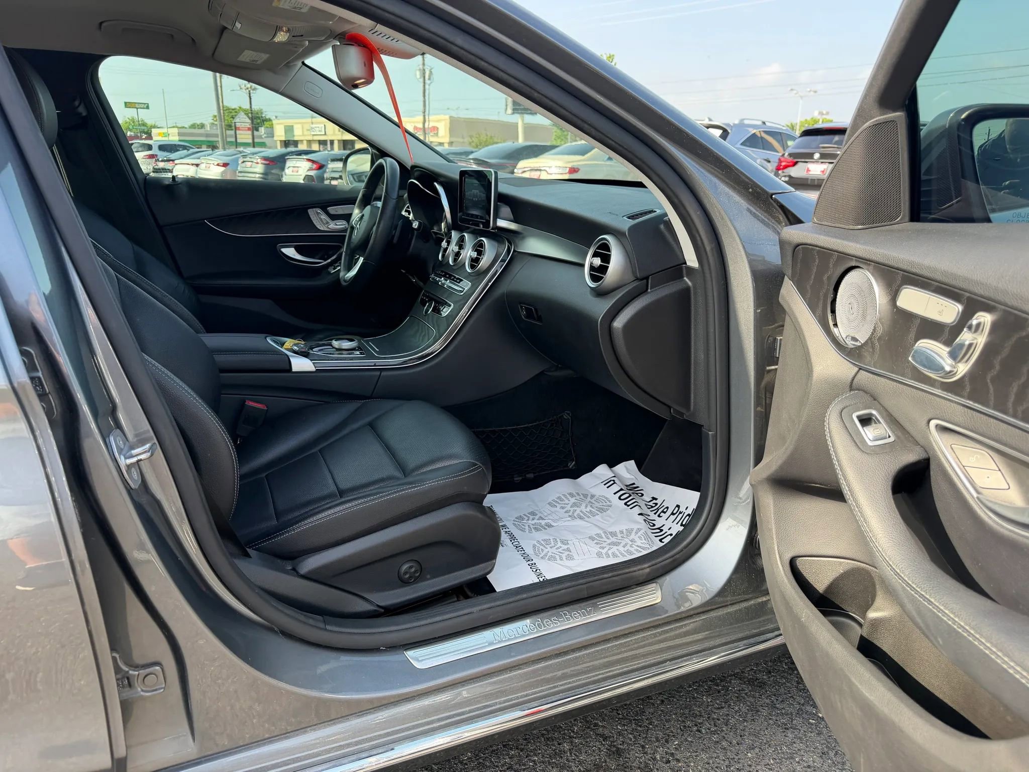 Used 2017 Mercedes-Benz C 300 Sedan image 12