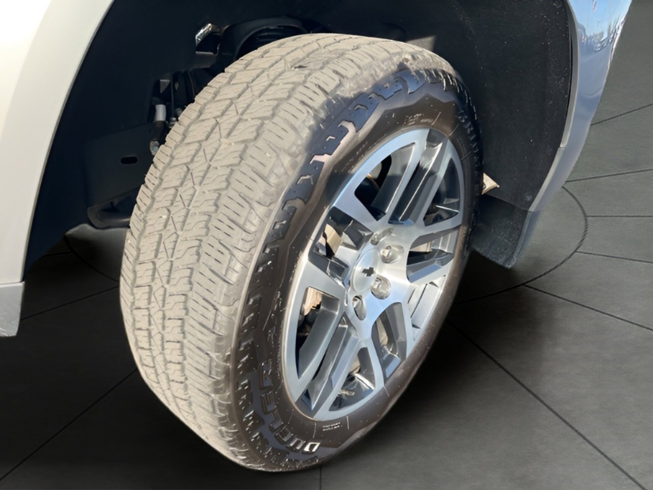 Used 2024 Chevrolet Colorado Z71 w/ Z71 Convenience Package 2 image 41