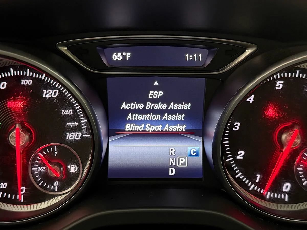 Used 2018 Mercedes-Benz GLA 250 4MATIC image 13