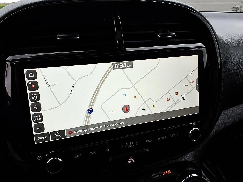 Used 2023 Kia Soul EX image 29