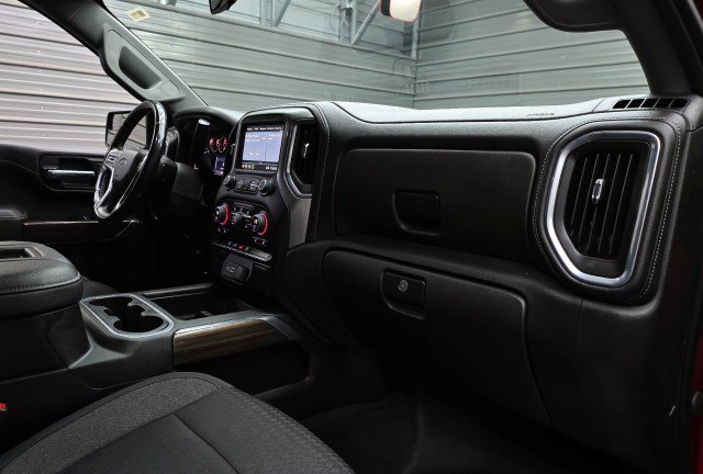 Used 2021 Chevrolet Silverado 1500 LT Trail Boss w/ Bed Protection Package AWD/4WD image 15