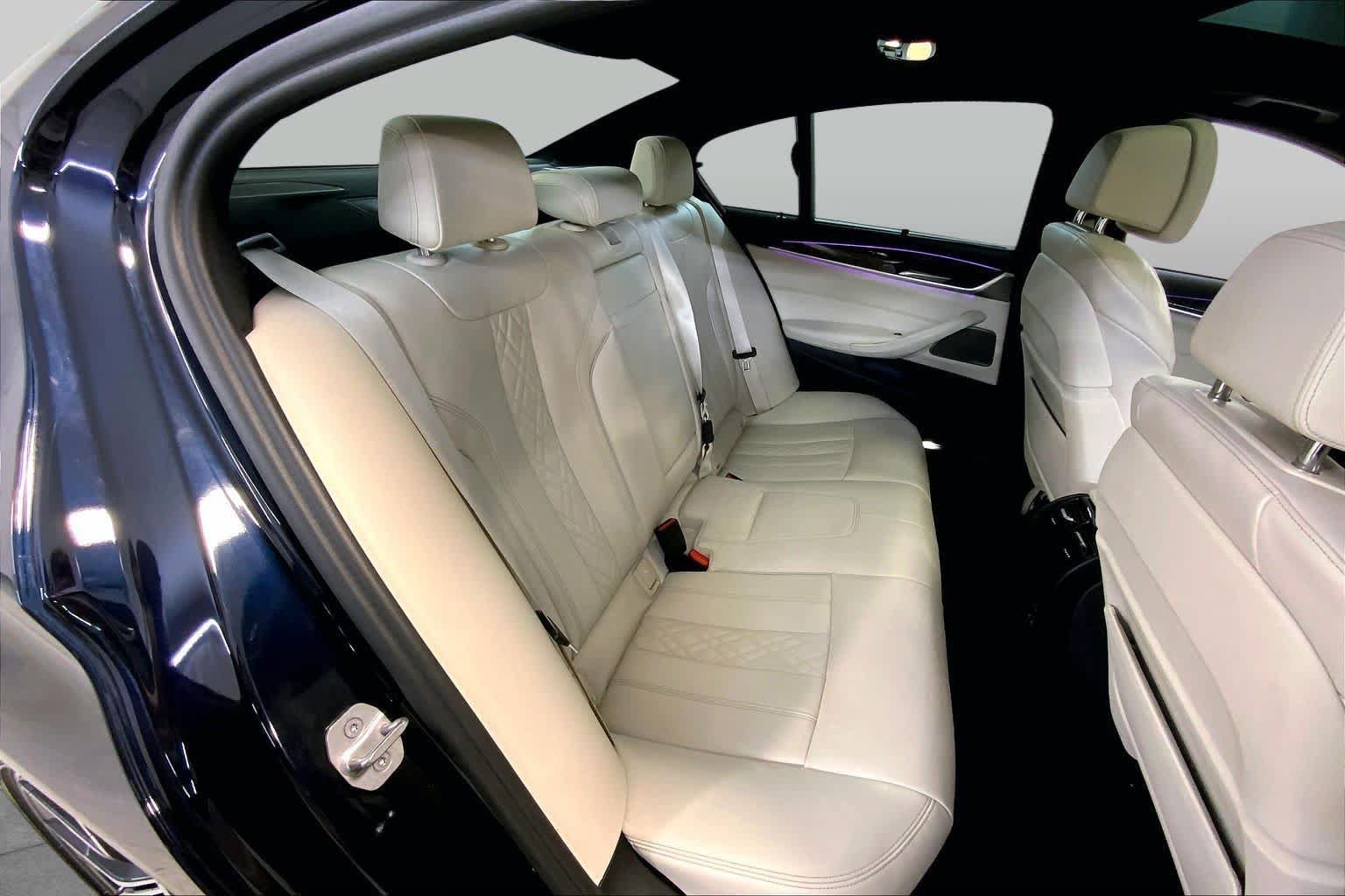 Certified 2023 BMW 540i xDrive w/ Executive Package AWD/4WD image 19