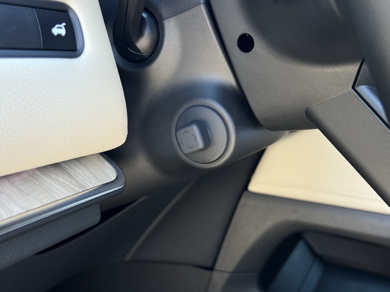 New 2027 Nissan Armada Platinum AWD/4WD image 10