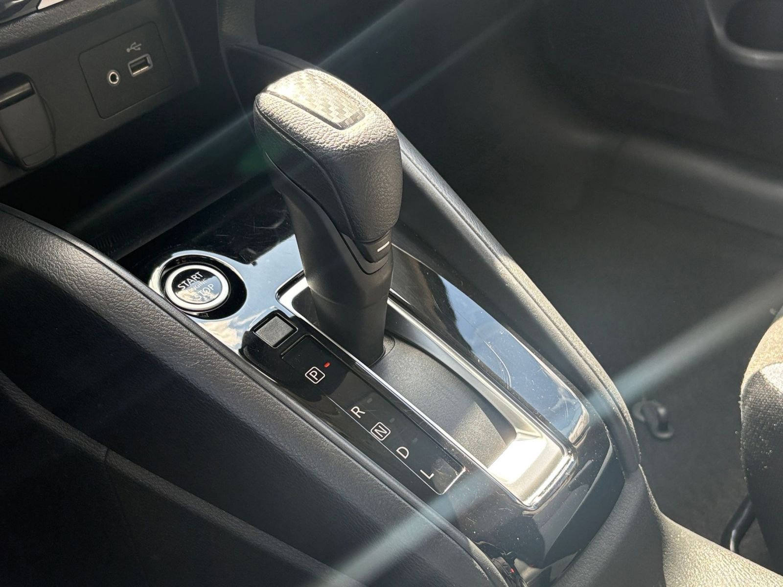 Used 2025 Nissan Versa SV FWD image 42