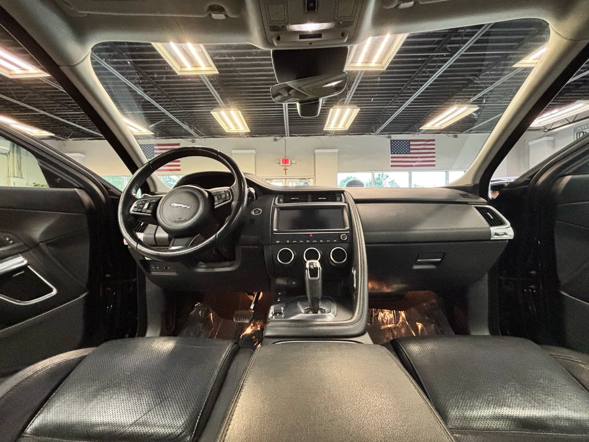 Used 2018 Jaguar E-PACE S AWD/4WD image 23