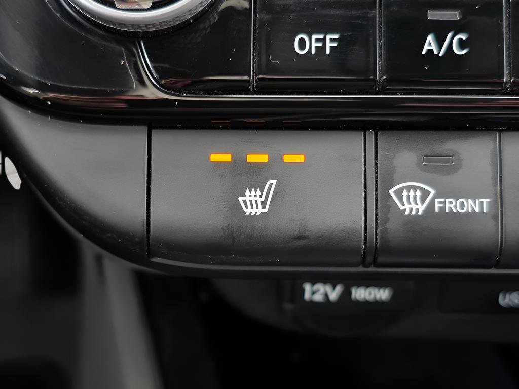 Certified 2024 Hyundai Elantra SEL w/ Convenience Package image 32