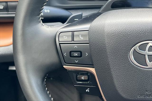 Certified 2025 Toyota Crown Signia w/ Advanced Technology Package image 27