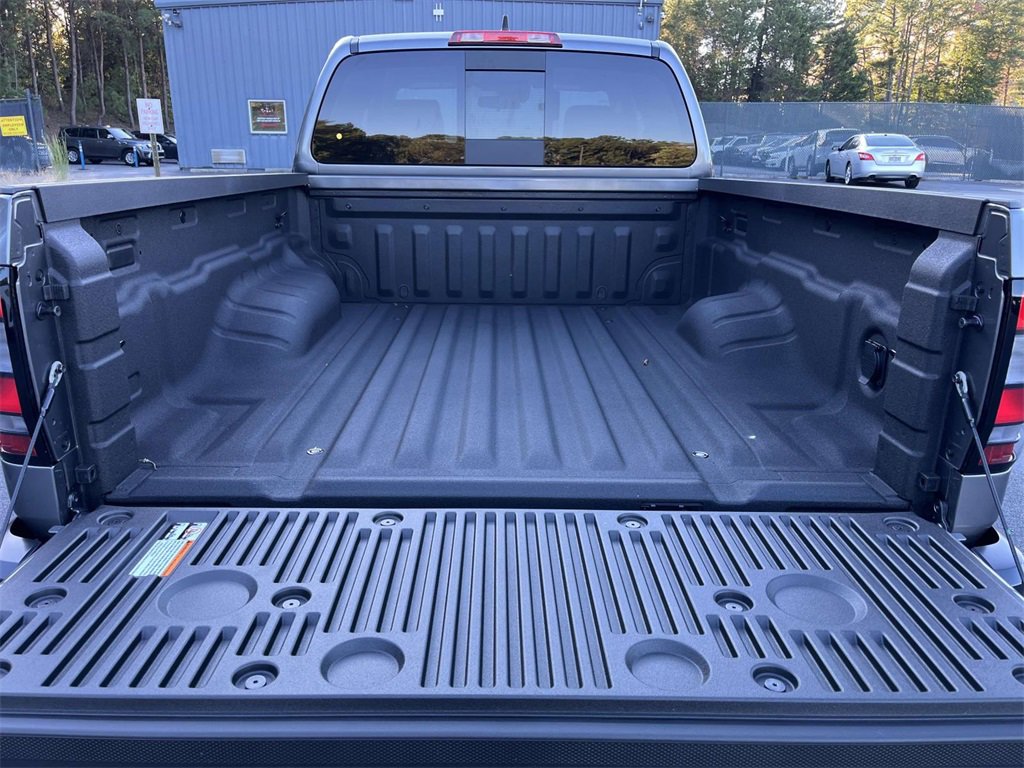 New 2026 Nissan Frontier S image 9