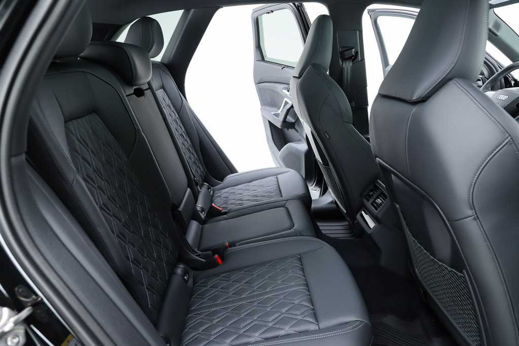 Used 2025 Audi SQ5 Premium Plus AWD/4WD image 82