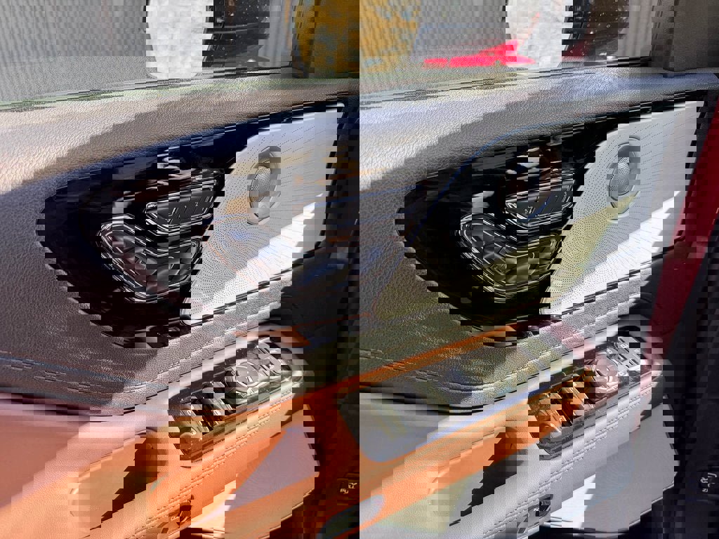 New 2026 Lincoln Aviator Reserve w/ Luxury Package image 12