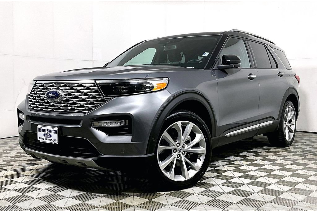 Used 2021 Ford Explorer Platinum w/ Equipment Group 601A image 2
