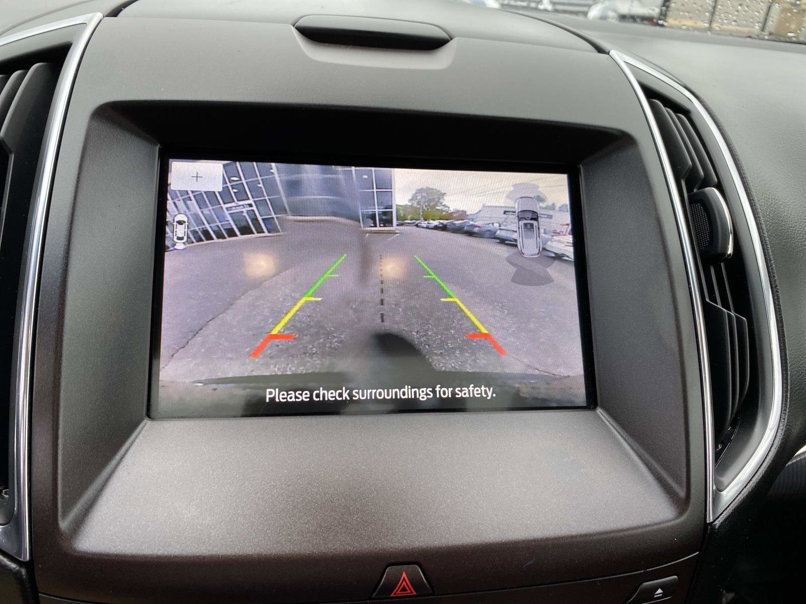 Used 2019 Ford Edge Titanium w/ Equipment Group 301A AWD/4WD image 14