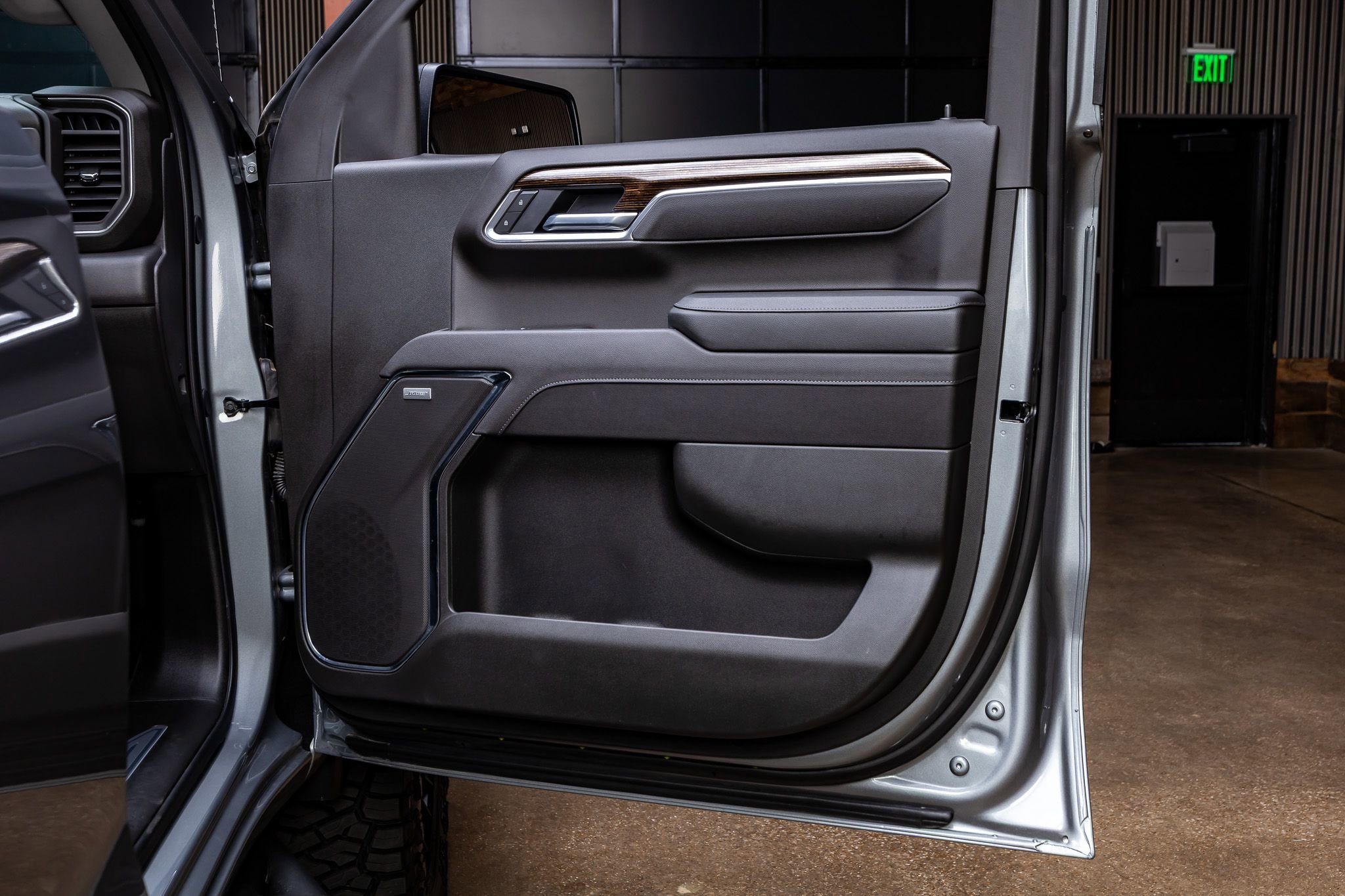 Used 2026 GMC Sierra 1500 Elevation w/ Preferred Package image 37