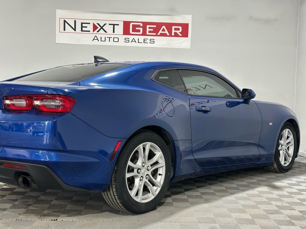 Used 2020 Chevrolet Camaro LS RWD image 11