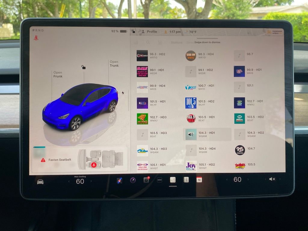 Used 2023 Tesla Model Y Long Range image 25